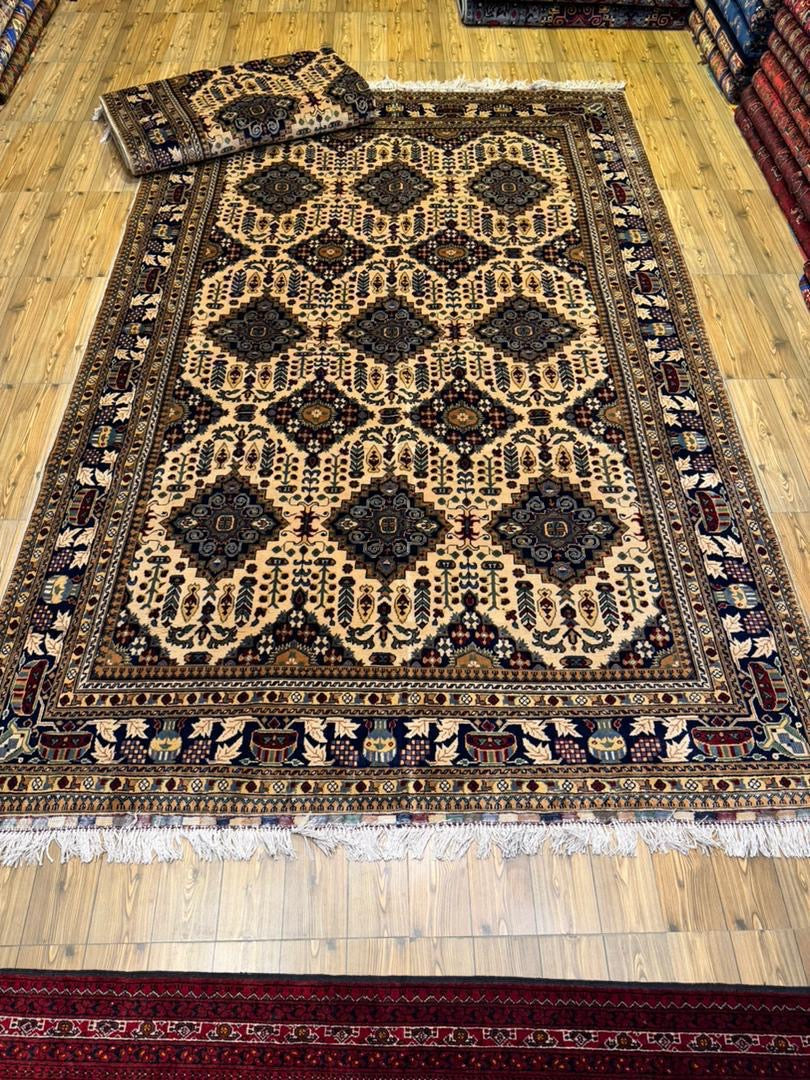 Luxury fine Afghan "Vollayati" Carpet