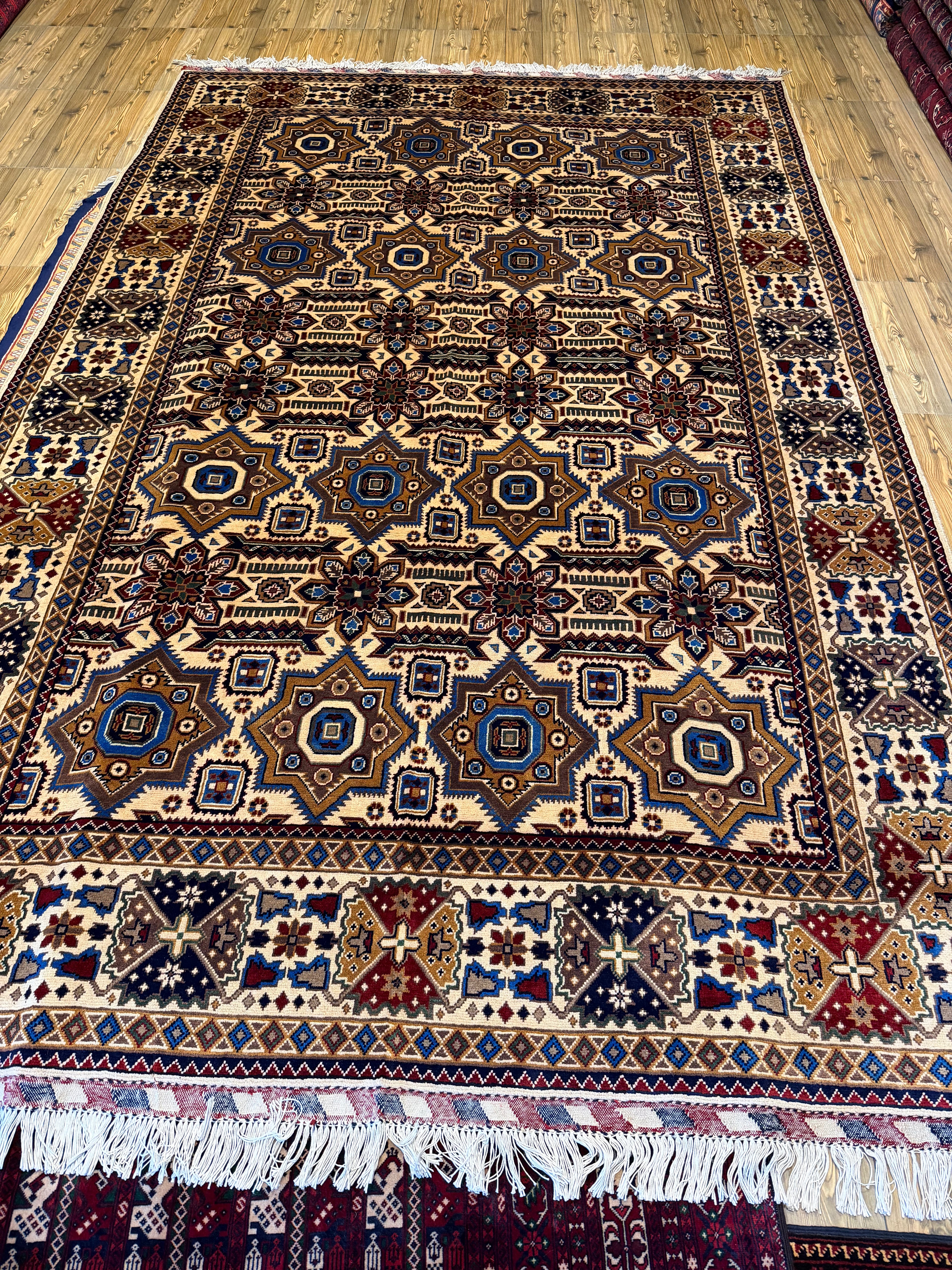 Luxury fine Afghan "Vollayati" Carpet