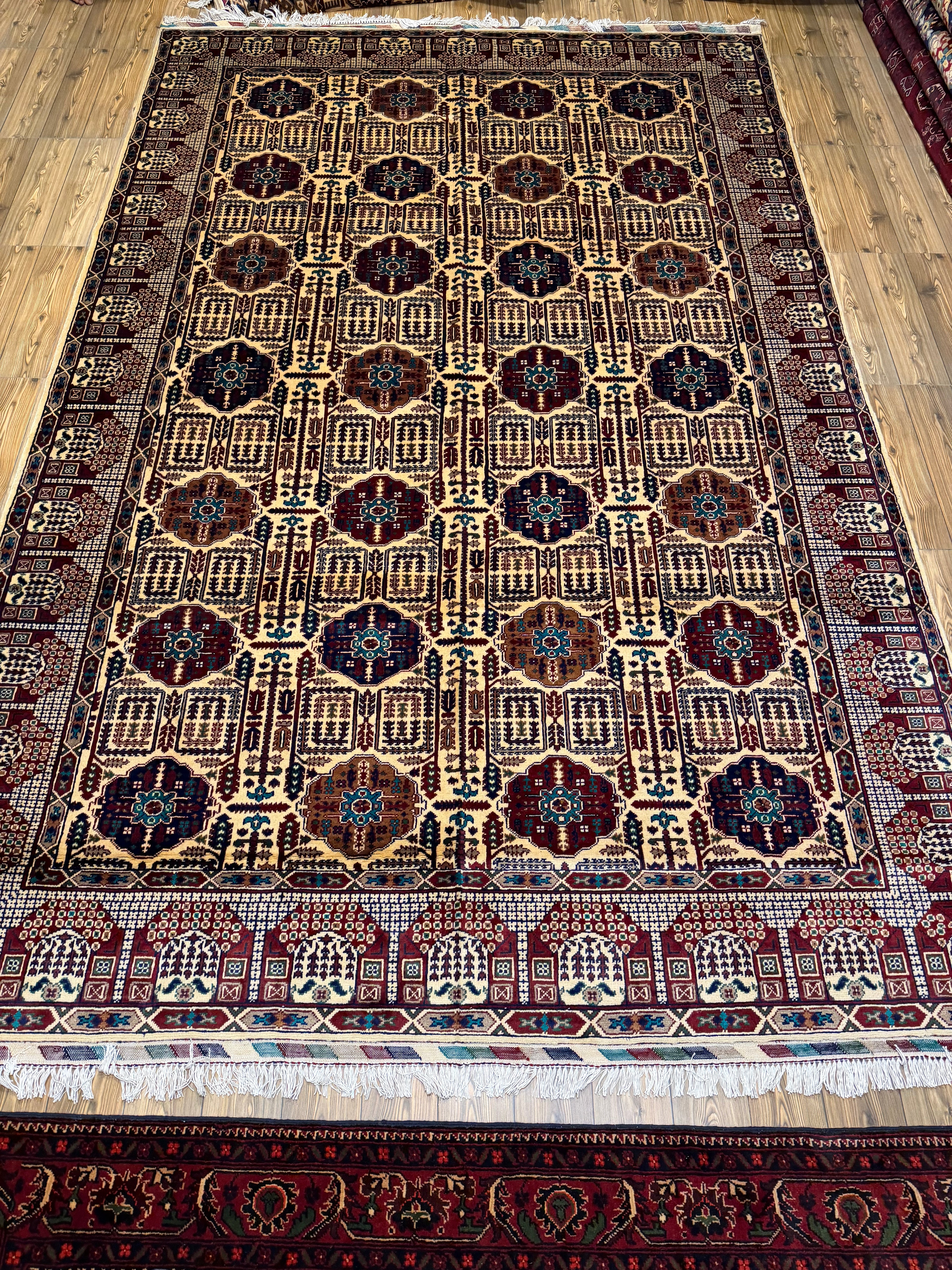 Luxury fine Afghan "Vollayati" Carpet