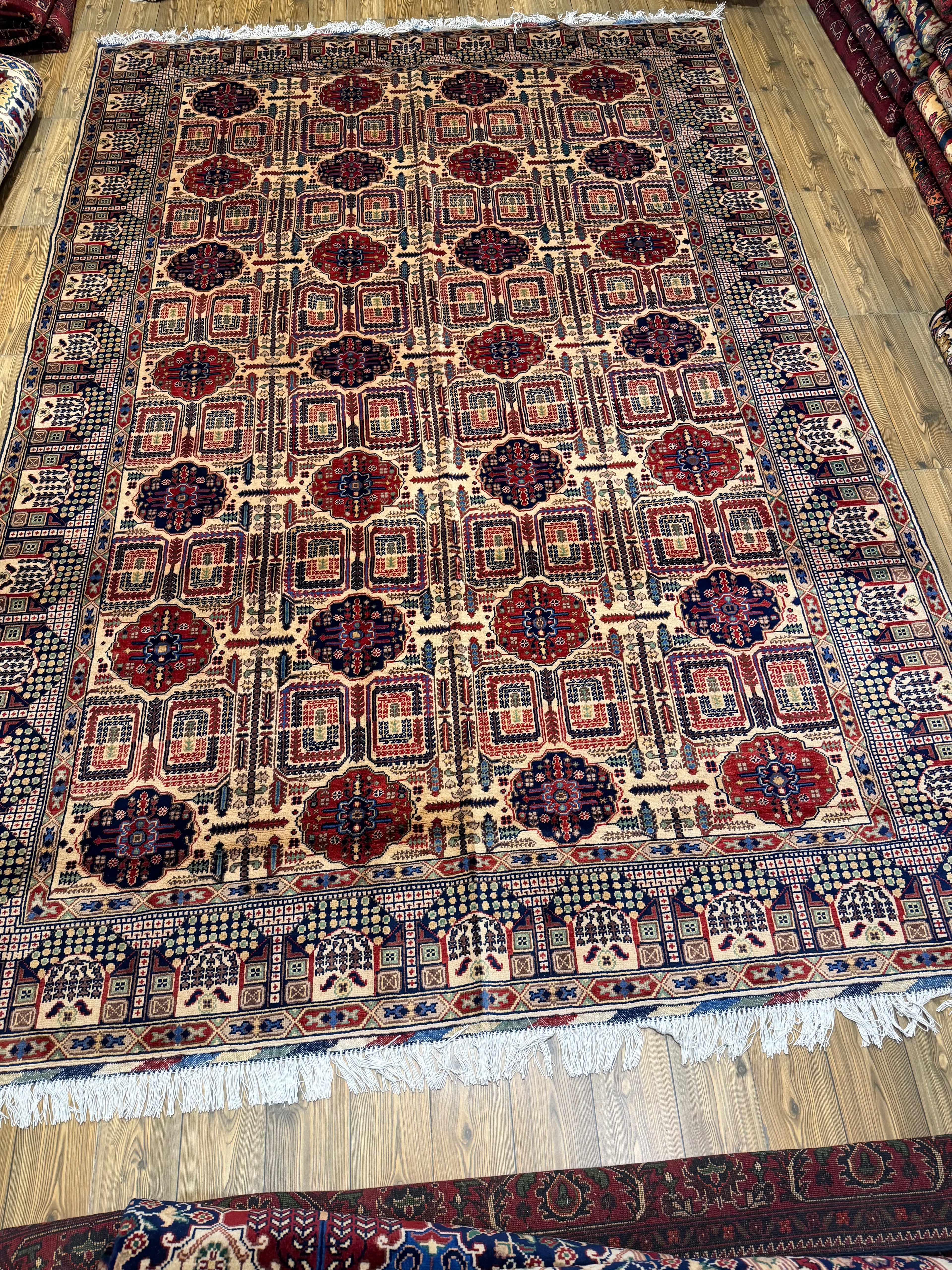 Luxury fine Afghan "Vollayati" Carpet