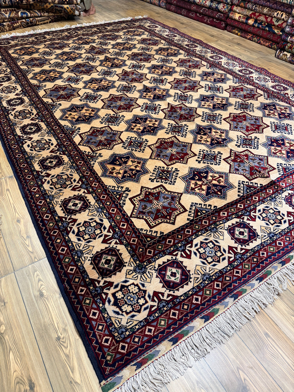 Luxury fine Afghan "Vollayati" Carpet