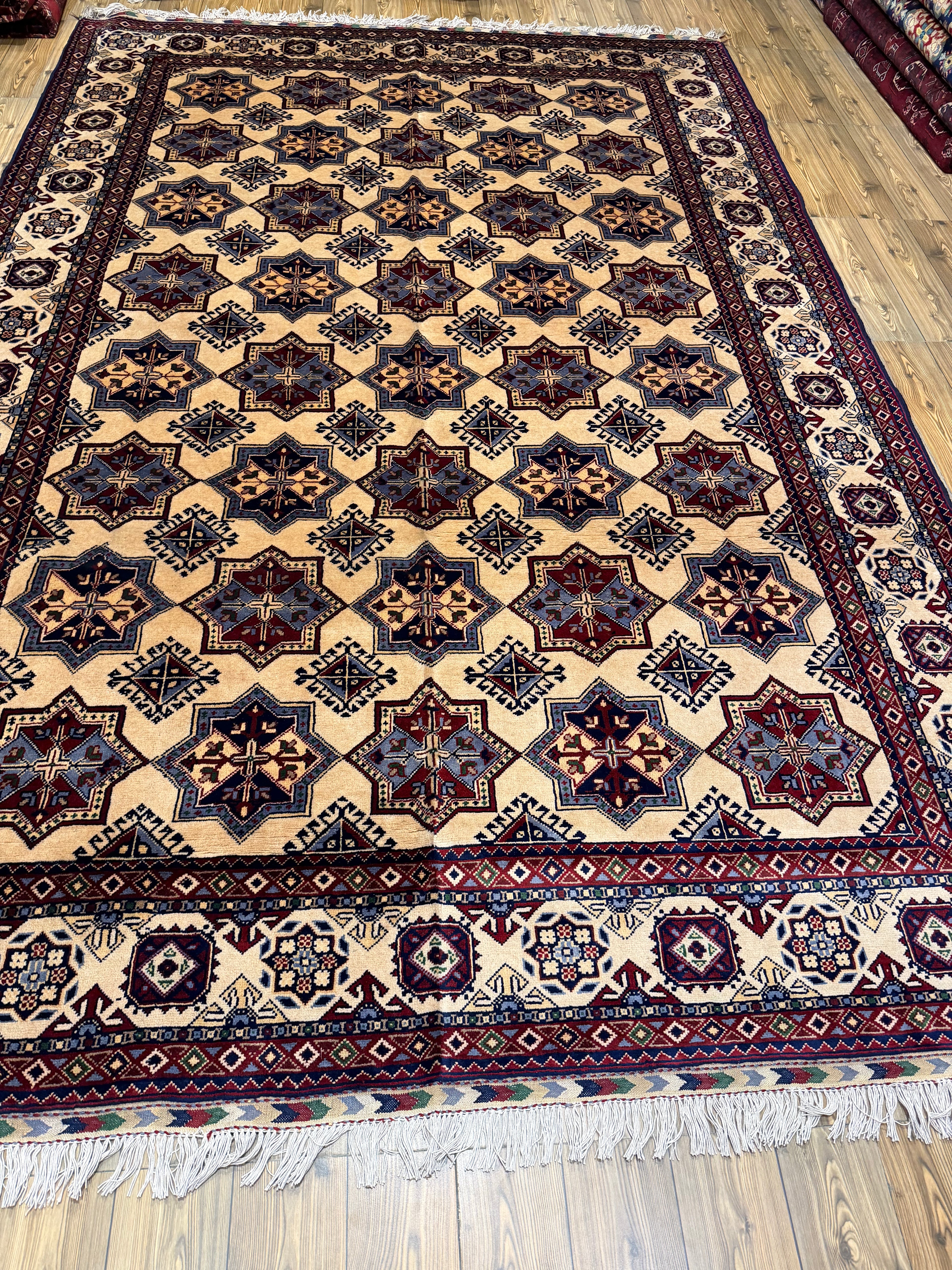Luxury fine Afghan "Vollayati" Carpet