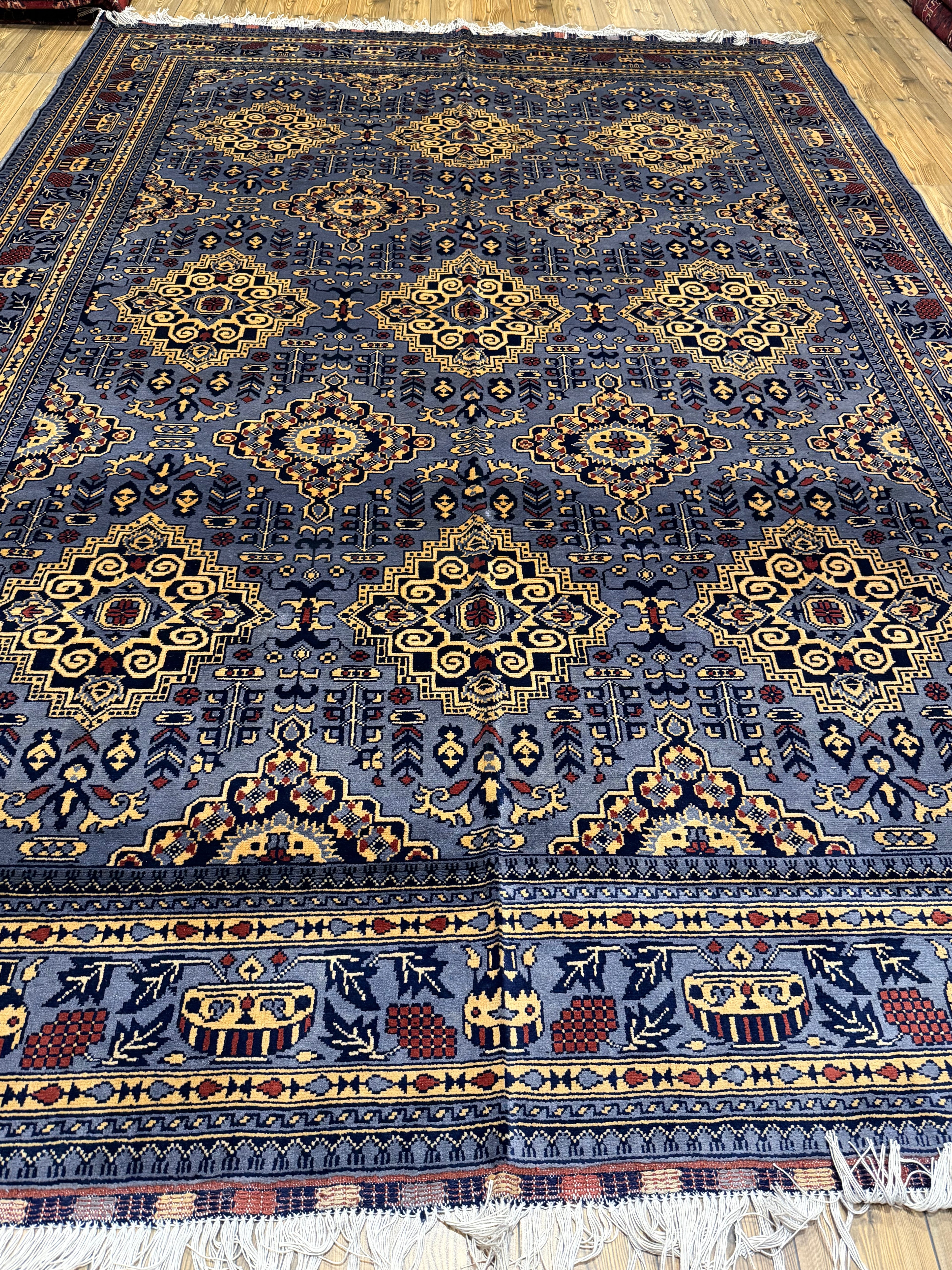 Luxury fine Afghan "Vollayati" Carpet