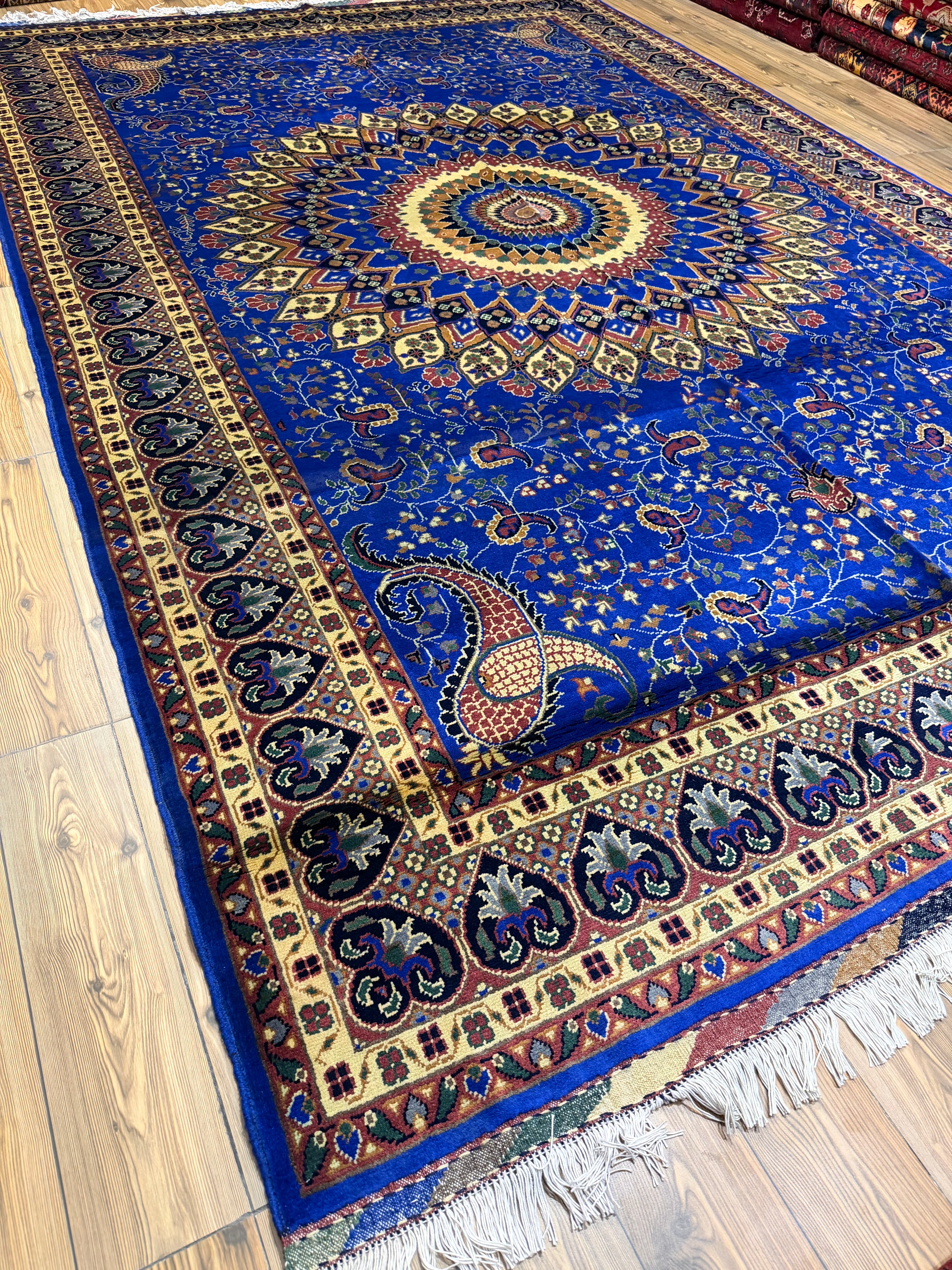 Luxury fine Afghan "Vollayati" Carpet