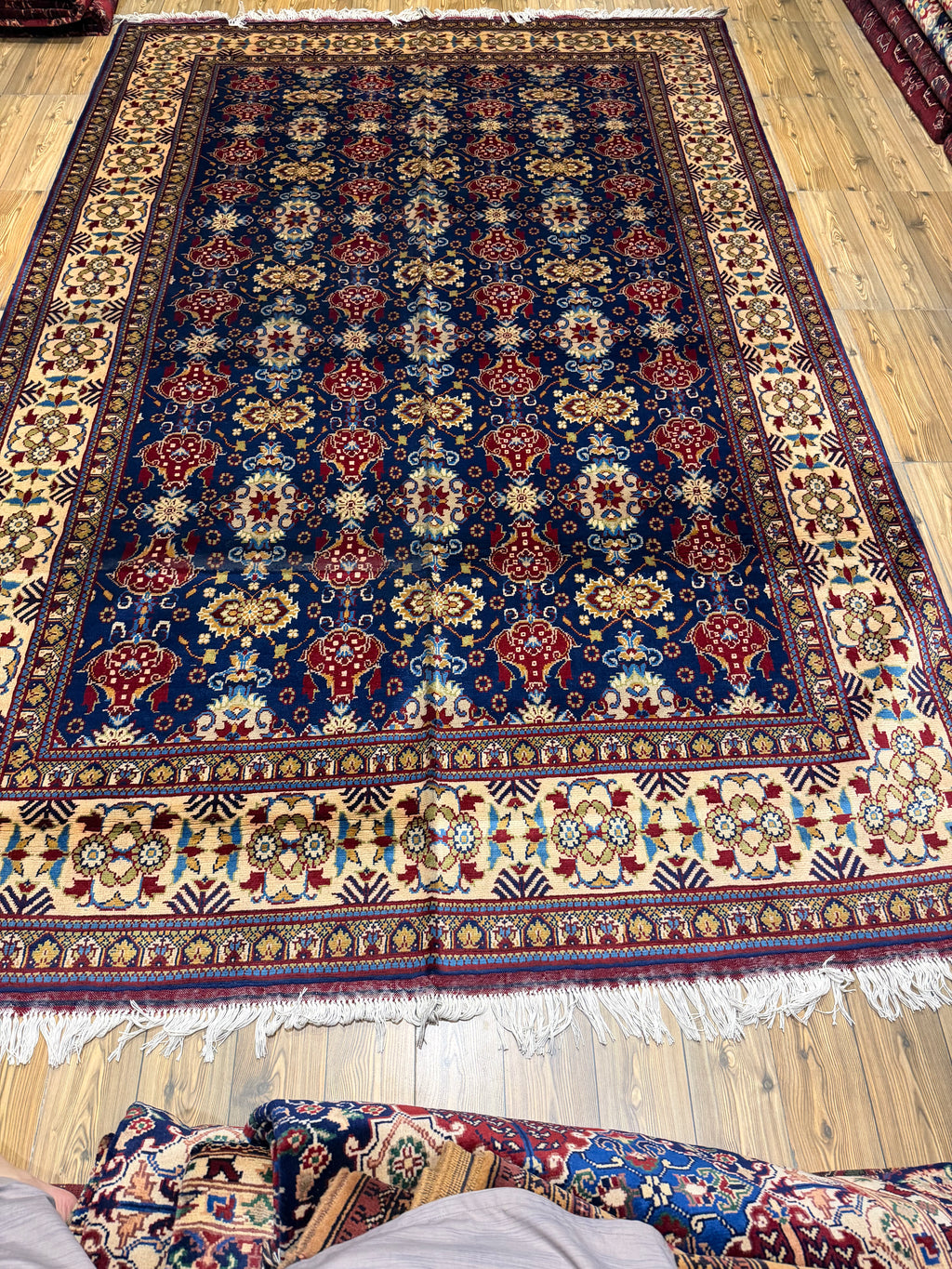 Luxury fine Afghan "Vollayati" Carpet