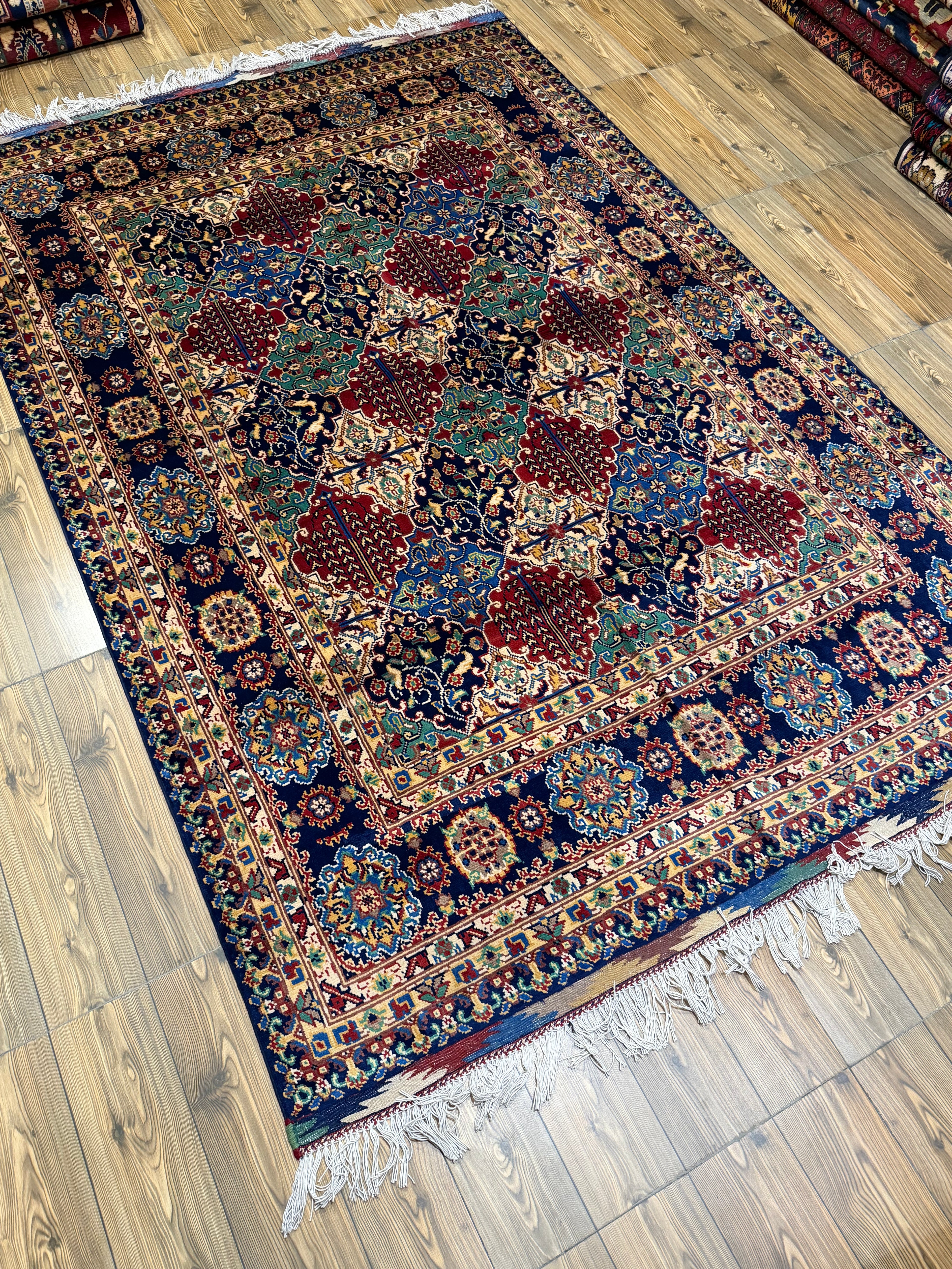 Luxury fine Afghan "Vollayati" Carpet