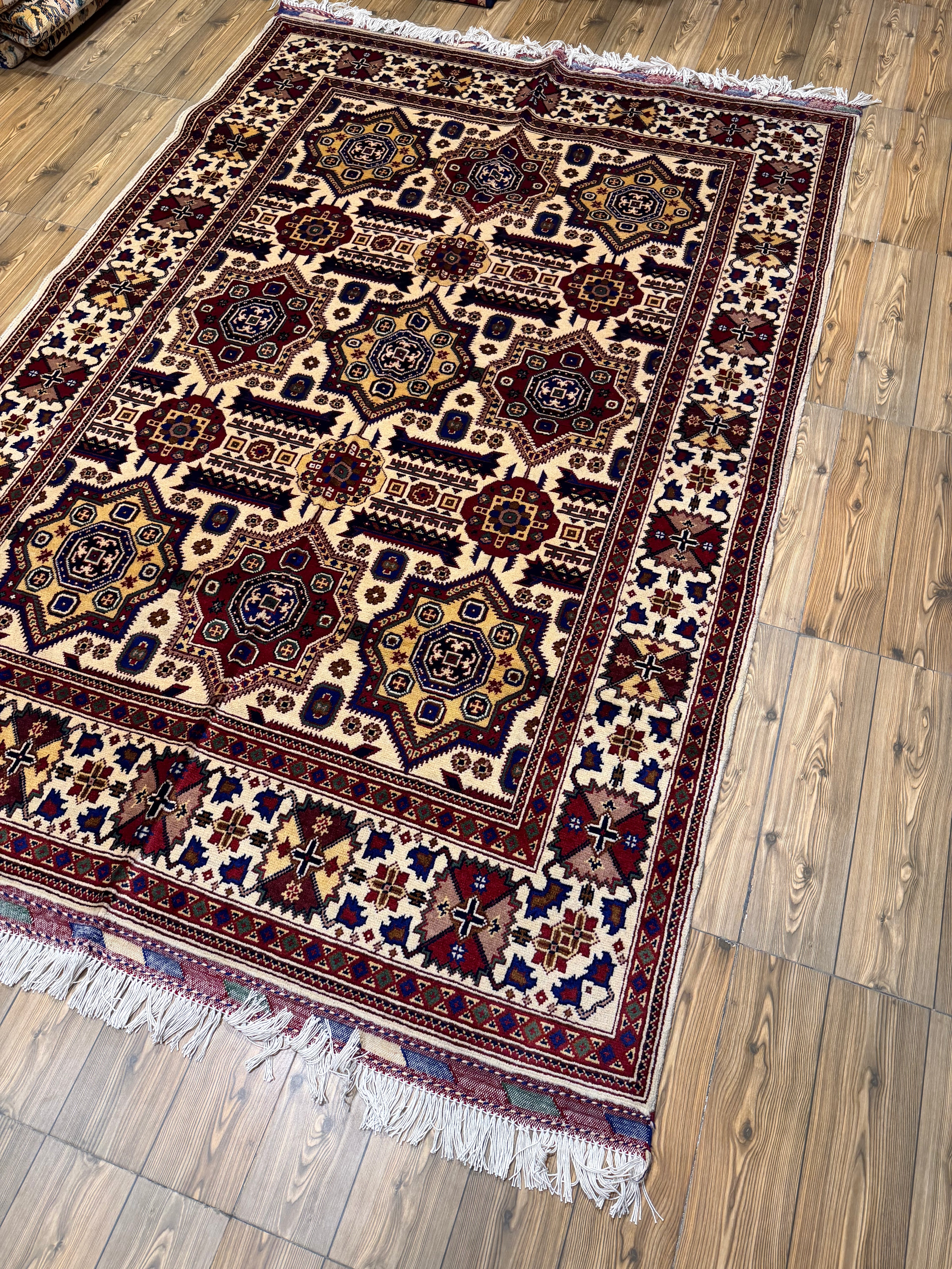 Luxury fine Afghan "Vollayati" Carpet