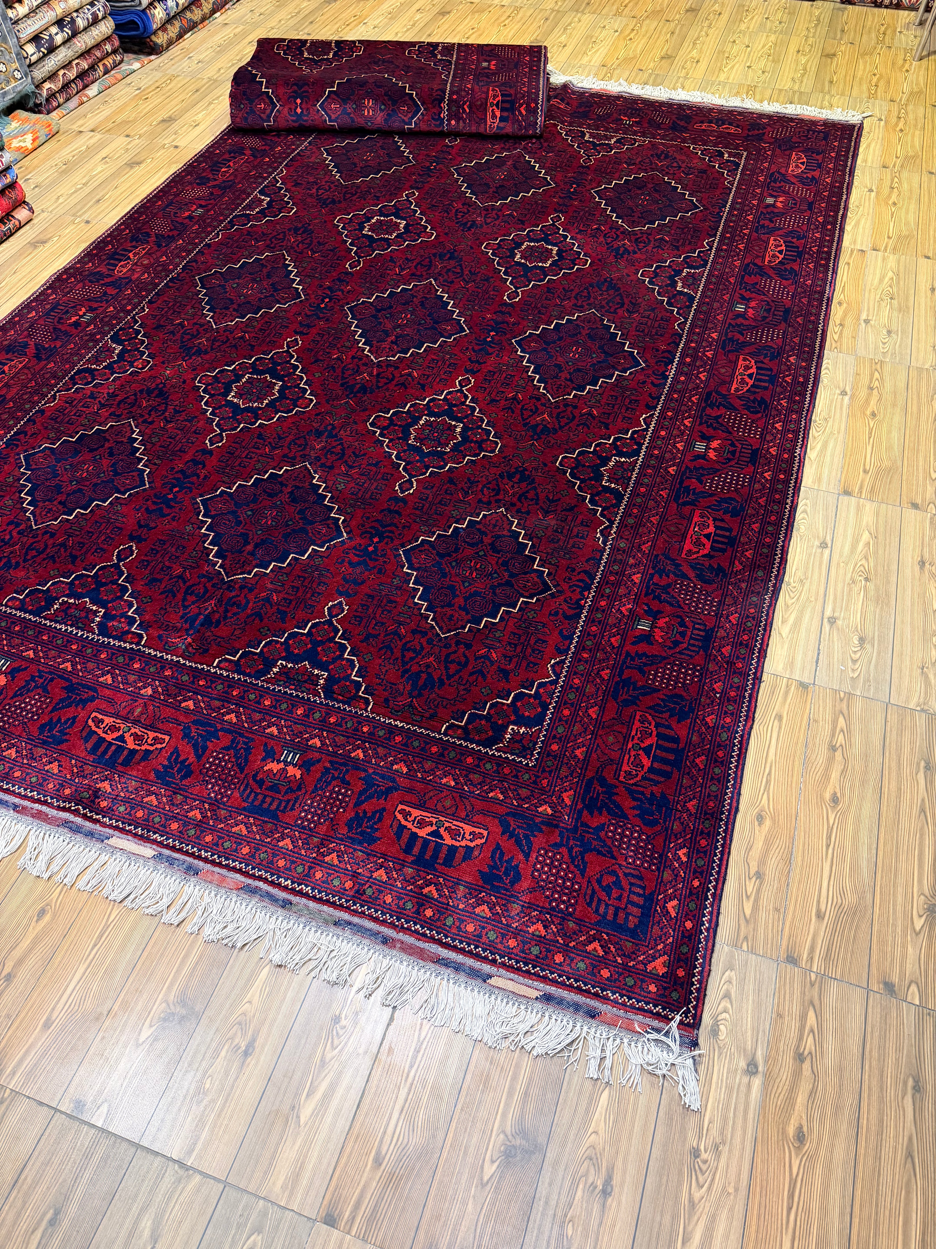 Luxury fine Afghan "Vollayati" Carpet