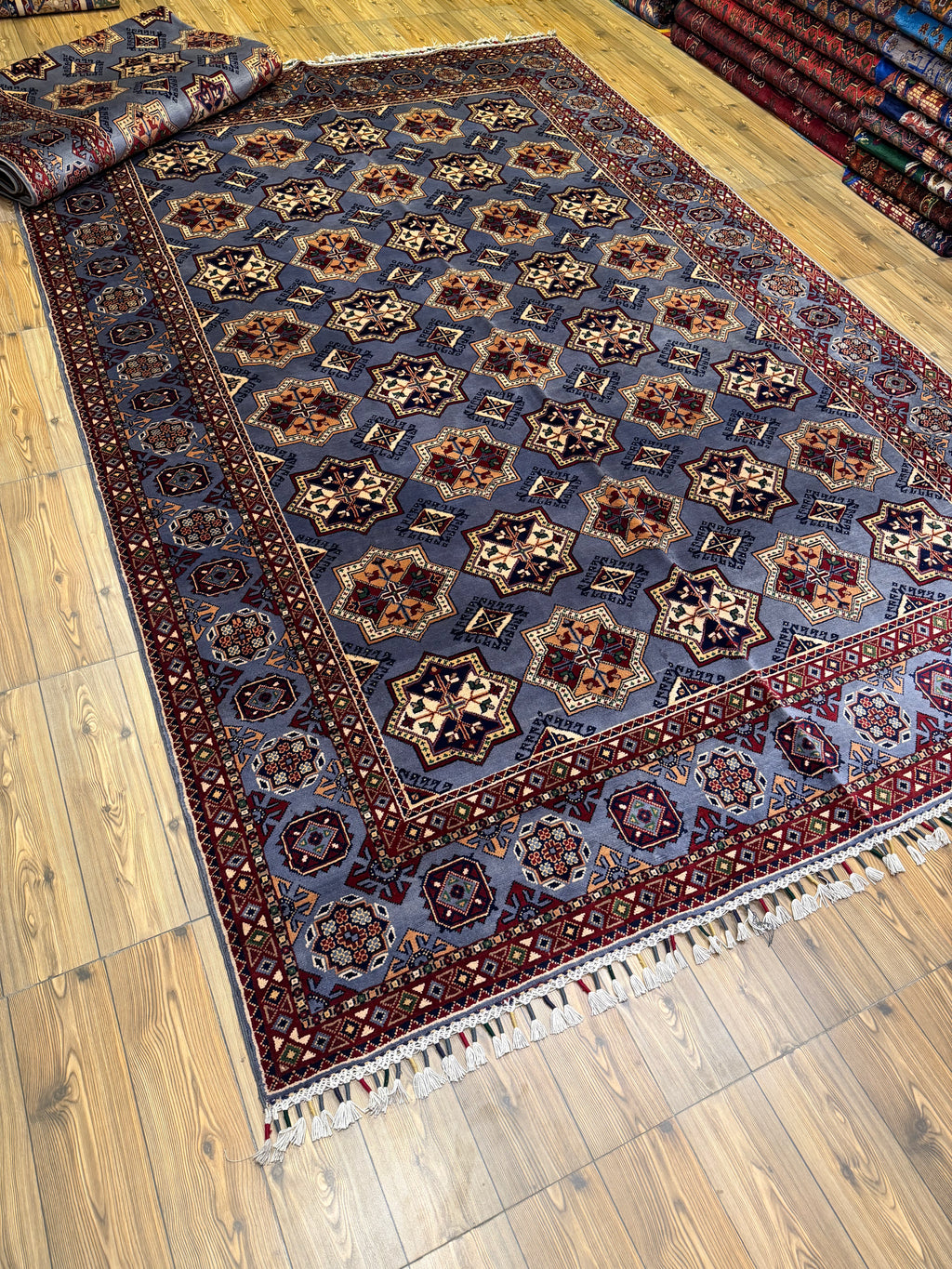 Luxury fine Afghan "Vollayati" Carpet