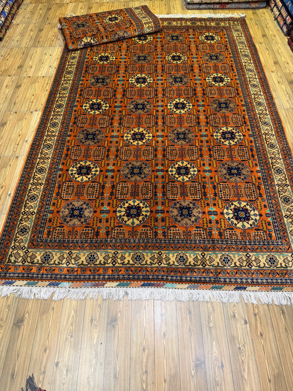 Luxury fine Afghan "Vollayati" Carpet