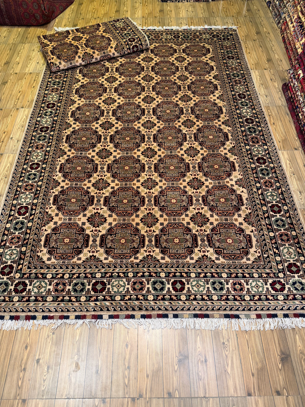 Luxury fine Afghan "Vollayati" Carpet