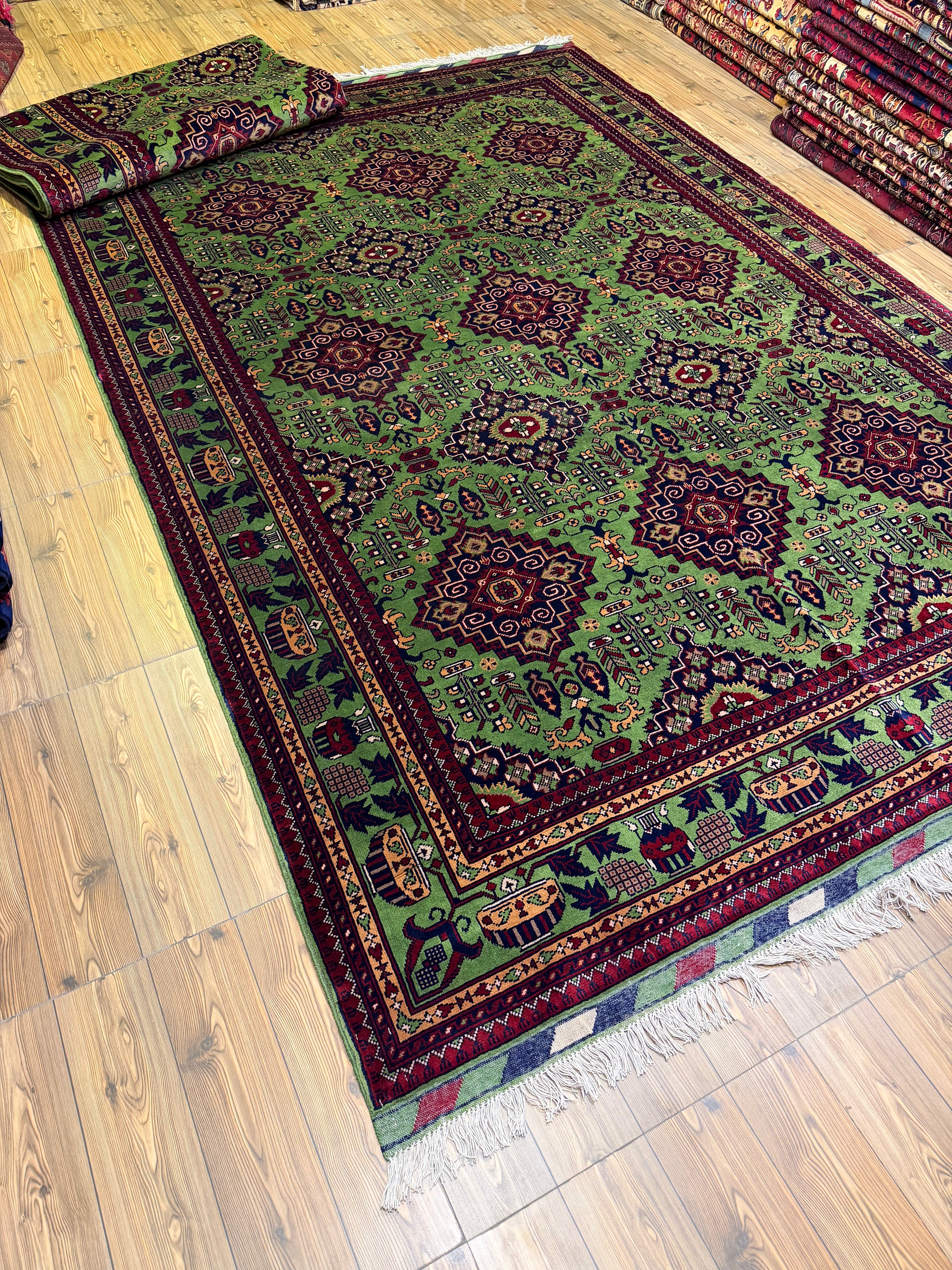 Luxury fine Afghan "Vollayati" Carpet