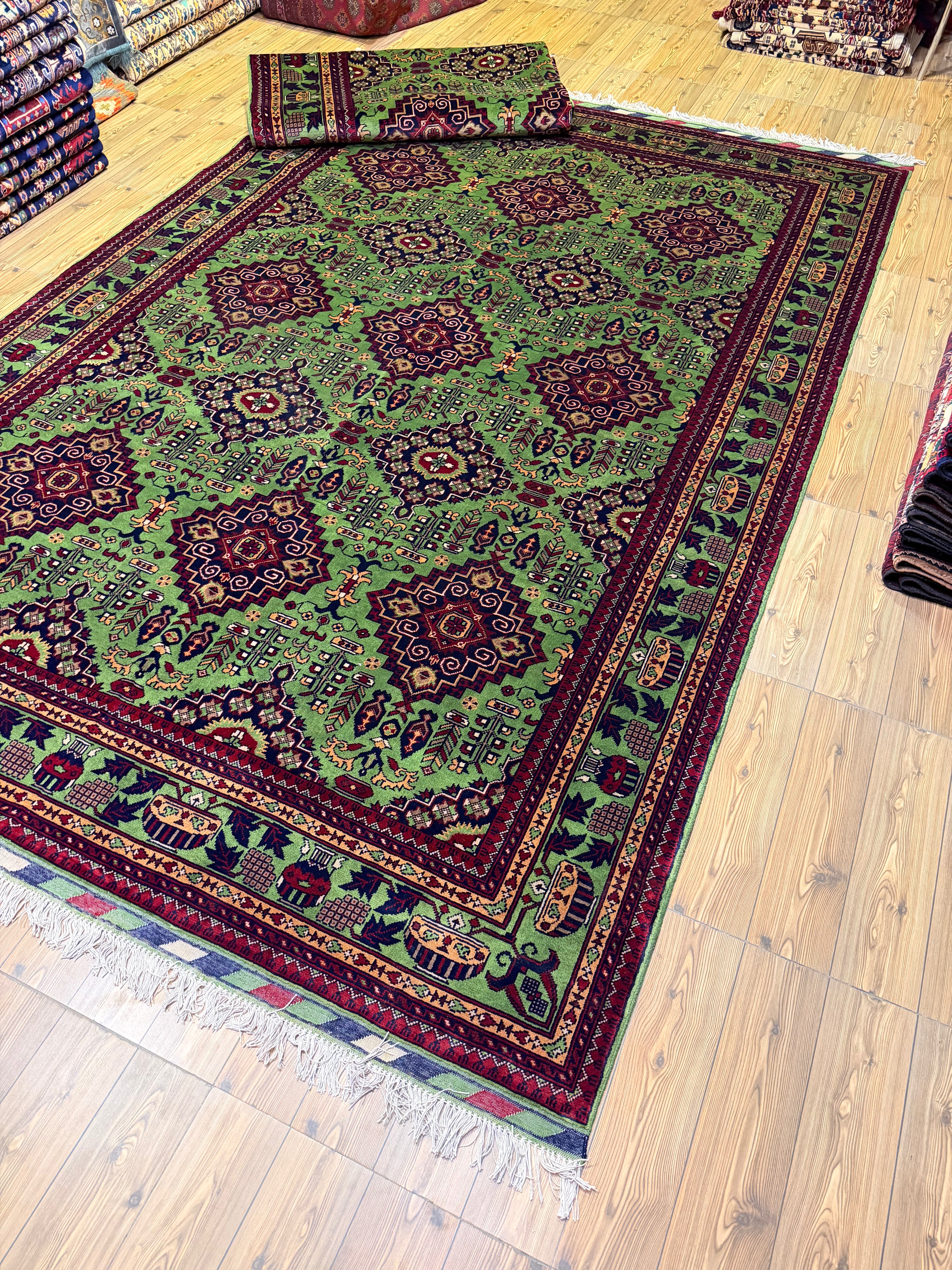 Luxury fine Afghan "Vollayati" Carpet