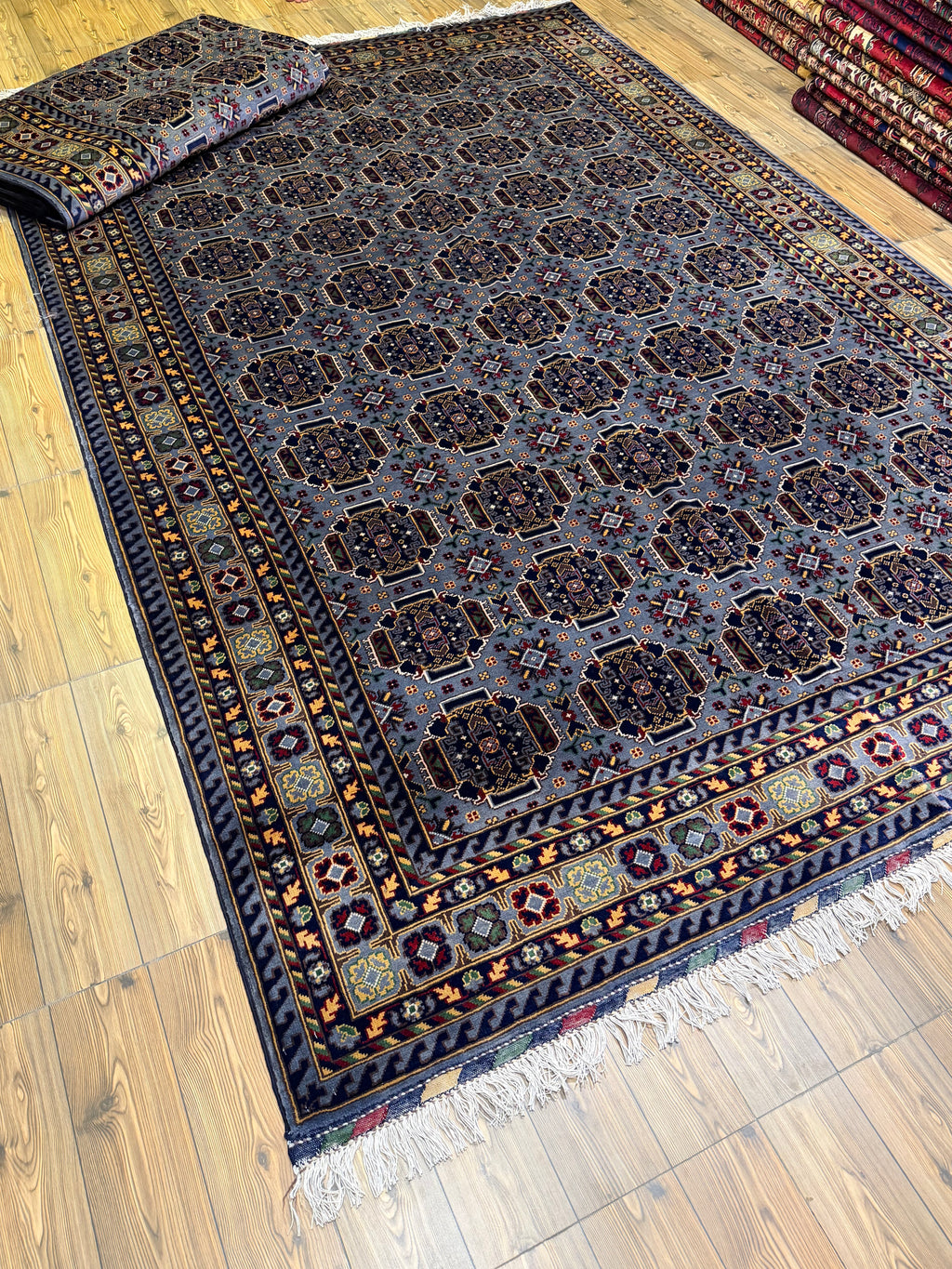 Luxury fine Afghan "Vollayati" Carpet