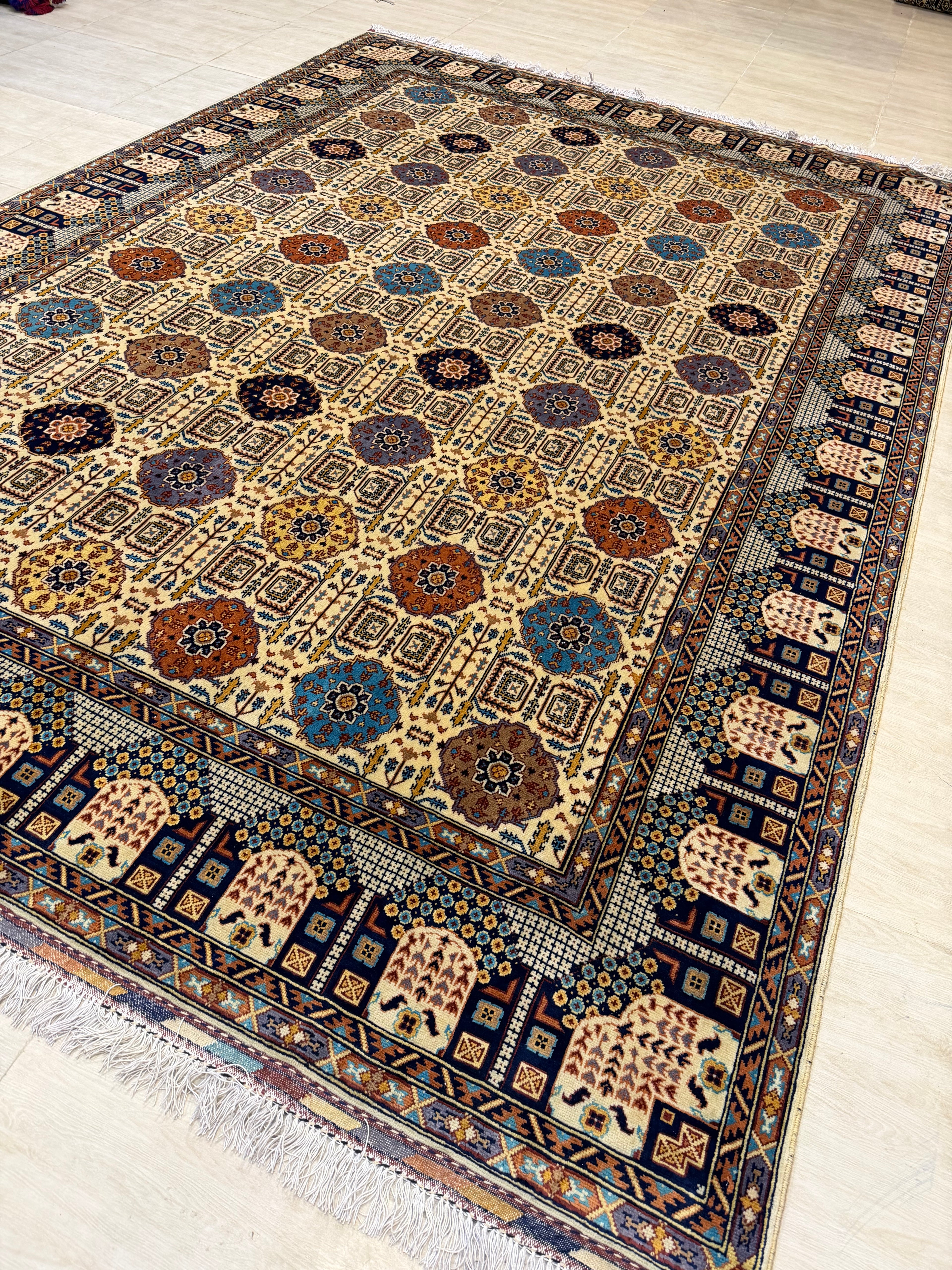Luxury fine Afghan "Vollayati" Carpet