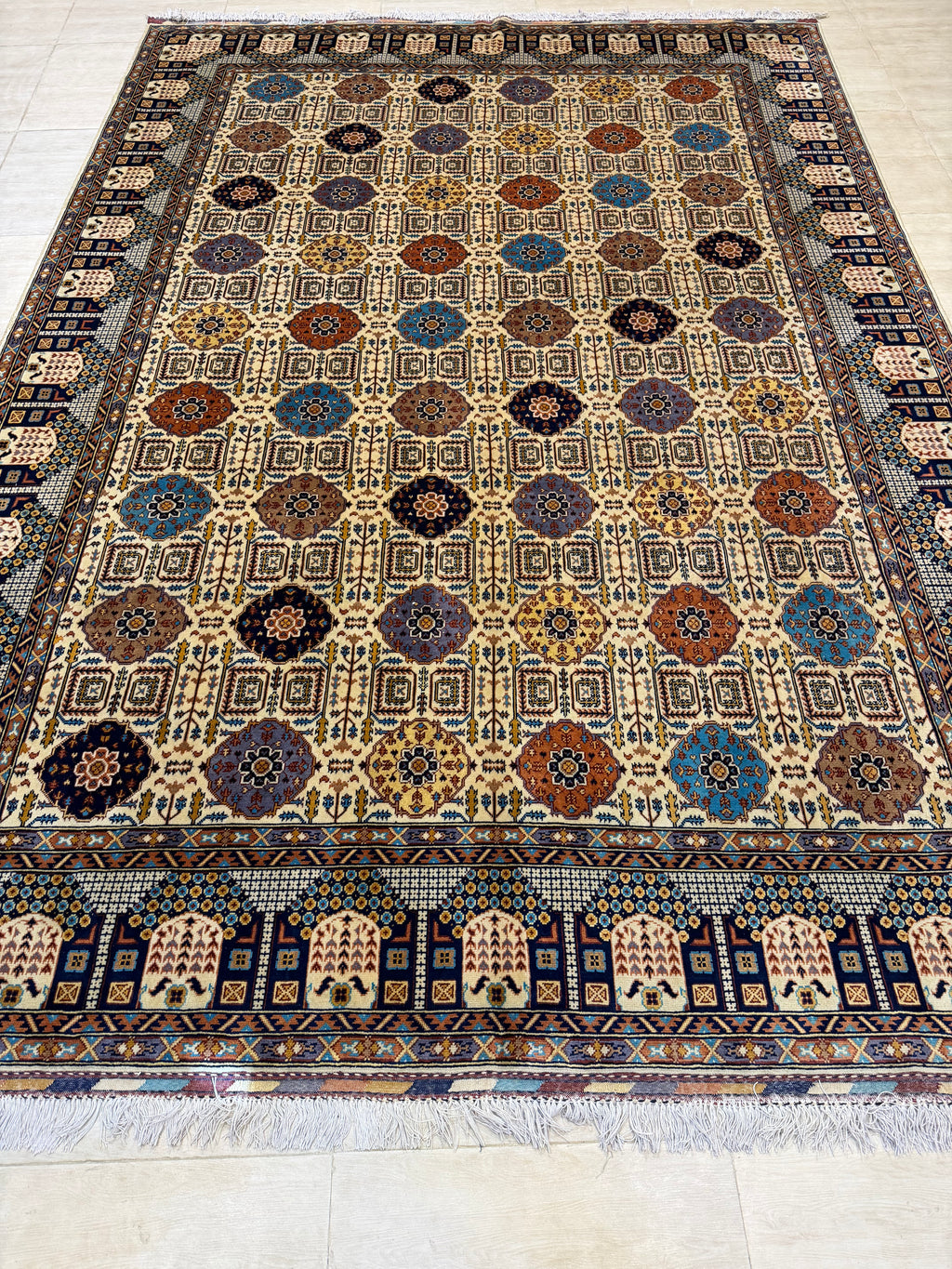 Luxury fine Afghan "Vollayati" Carpet