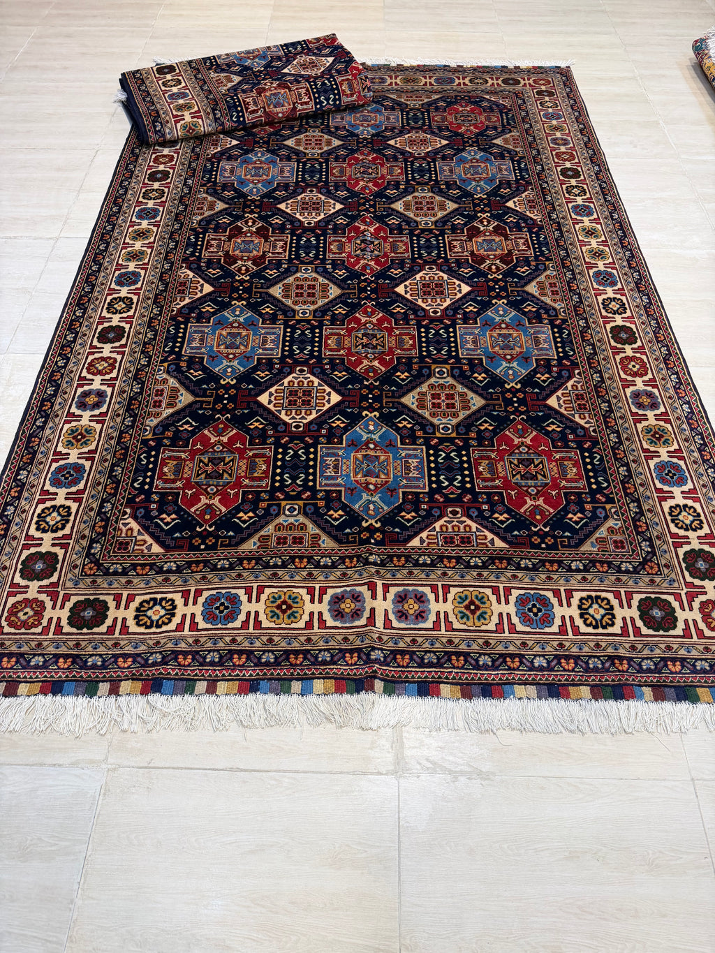 Luxury fine Afghan "Vollayati" Carpet