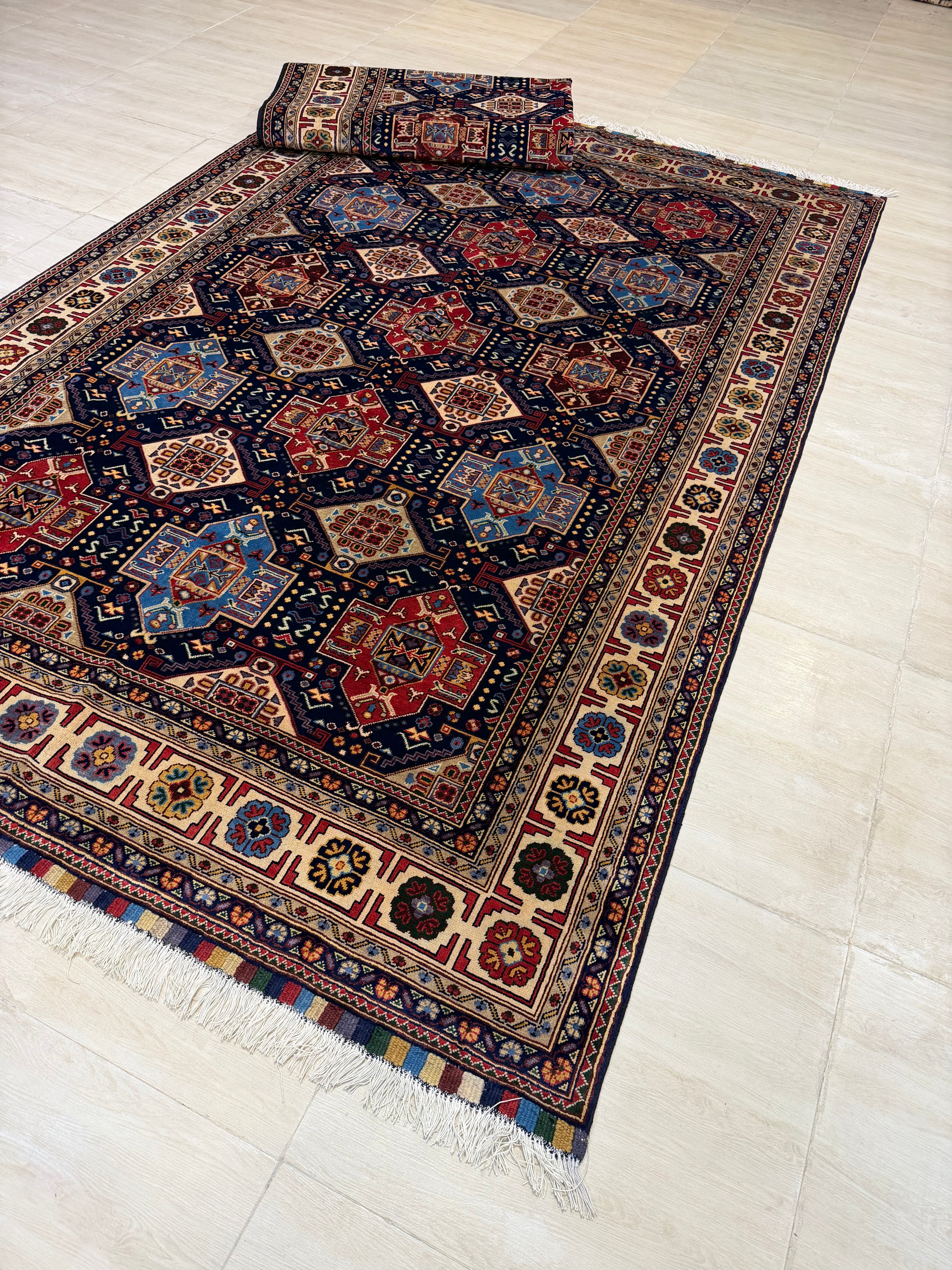 Luxury fine Afghan "Vollayati" Carpet