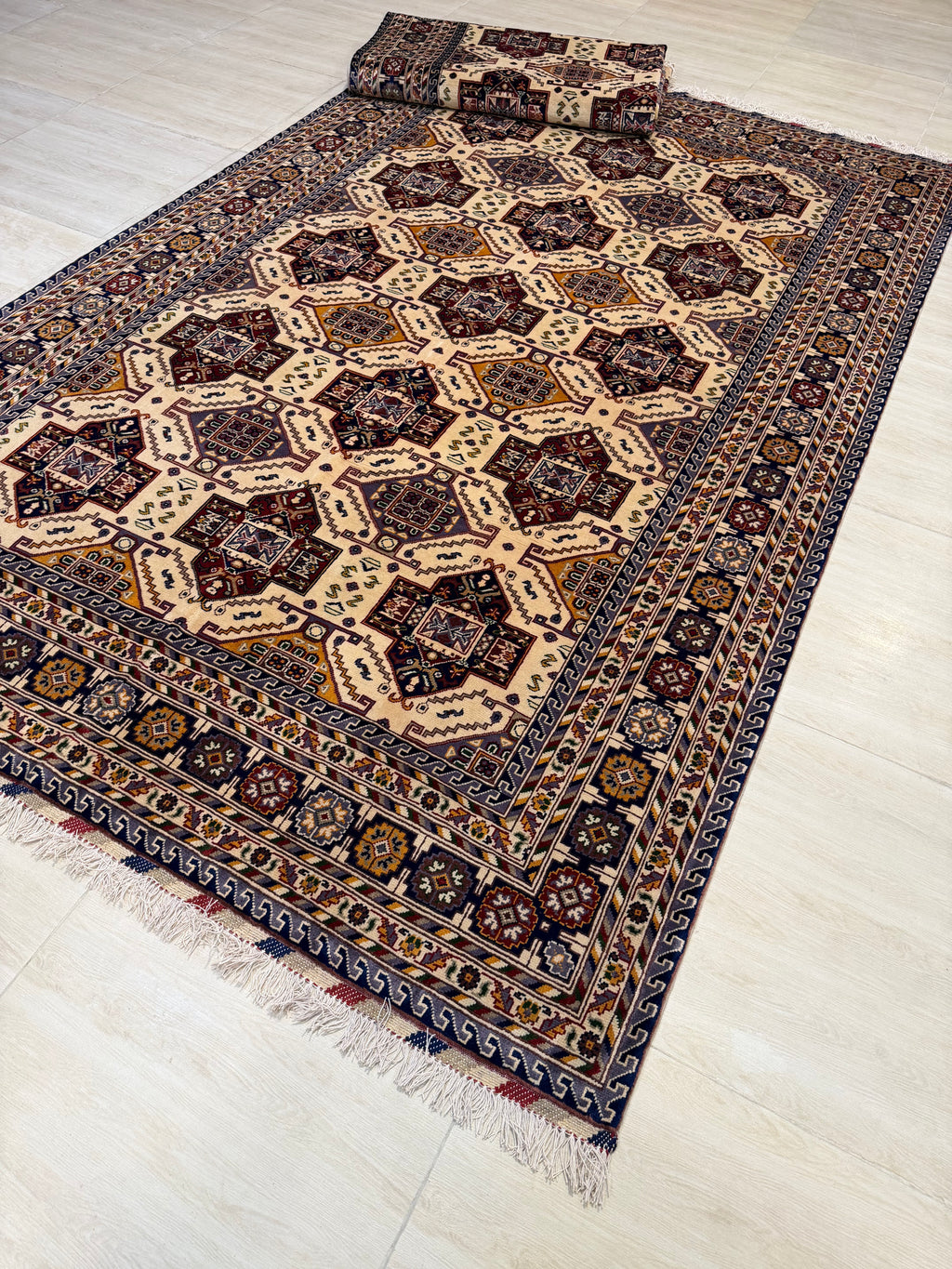 Luxury fine Afghan "Vollayati" Carpet