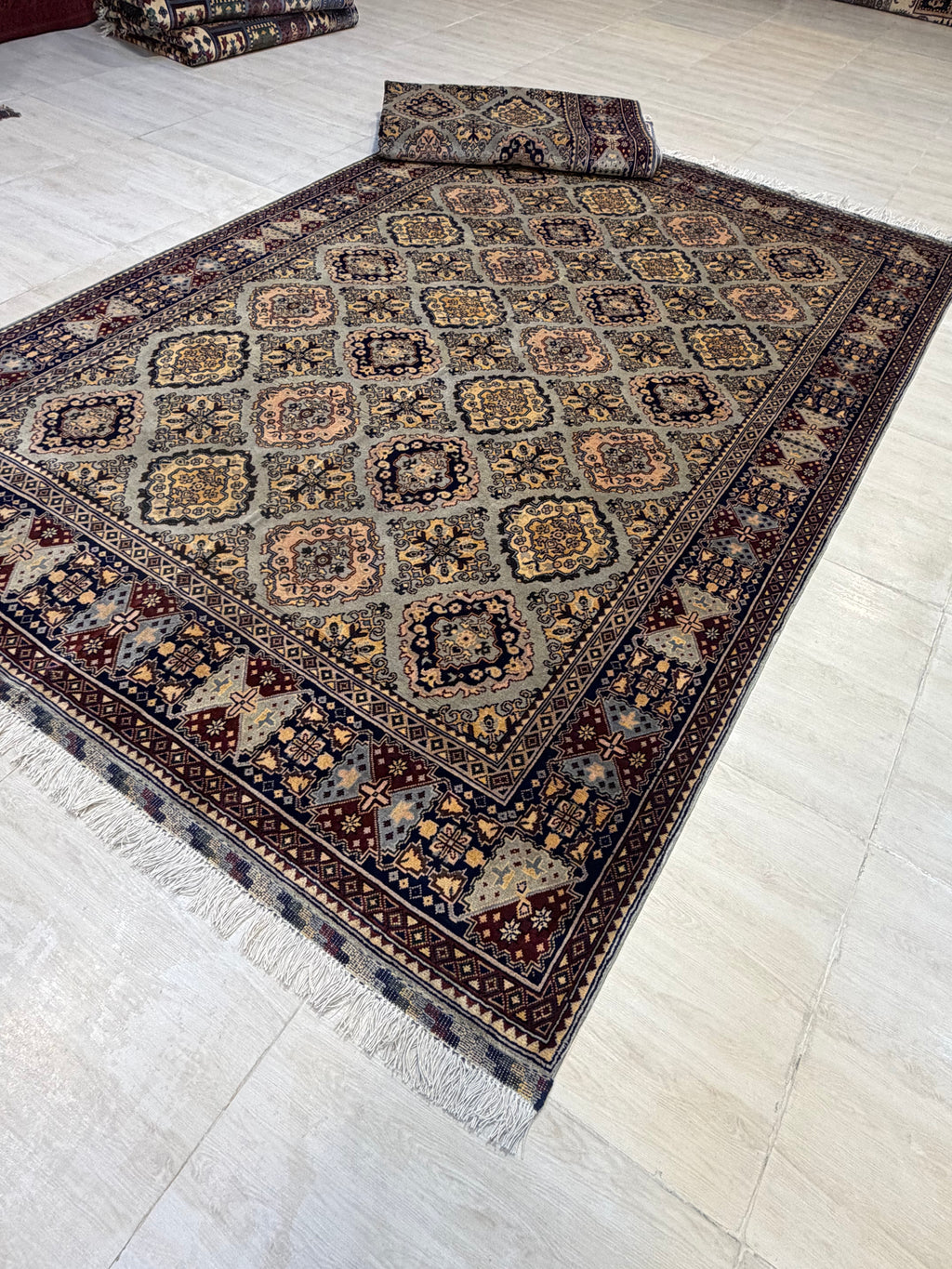 Luxury fine Afghan "Vollayati" Carpet