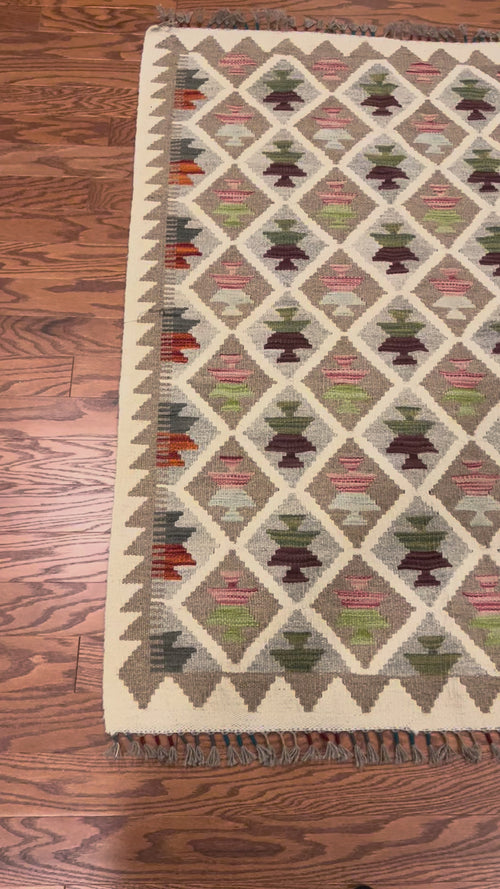Afghan handwoven medium area rug / carpet 5 x 3.6 FT flatweave 100% wool قالین گلم افغانی اصیل