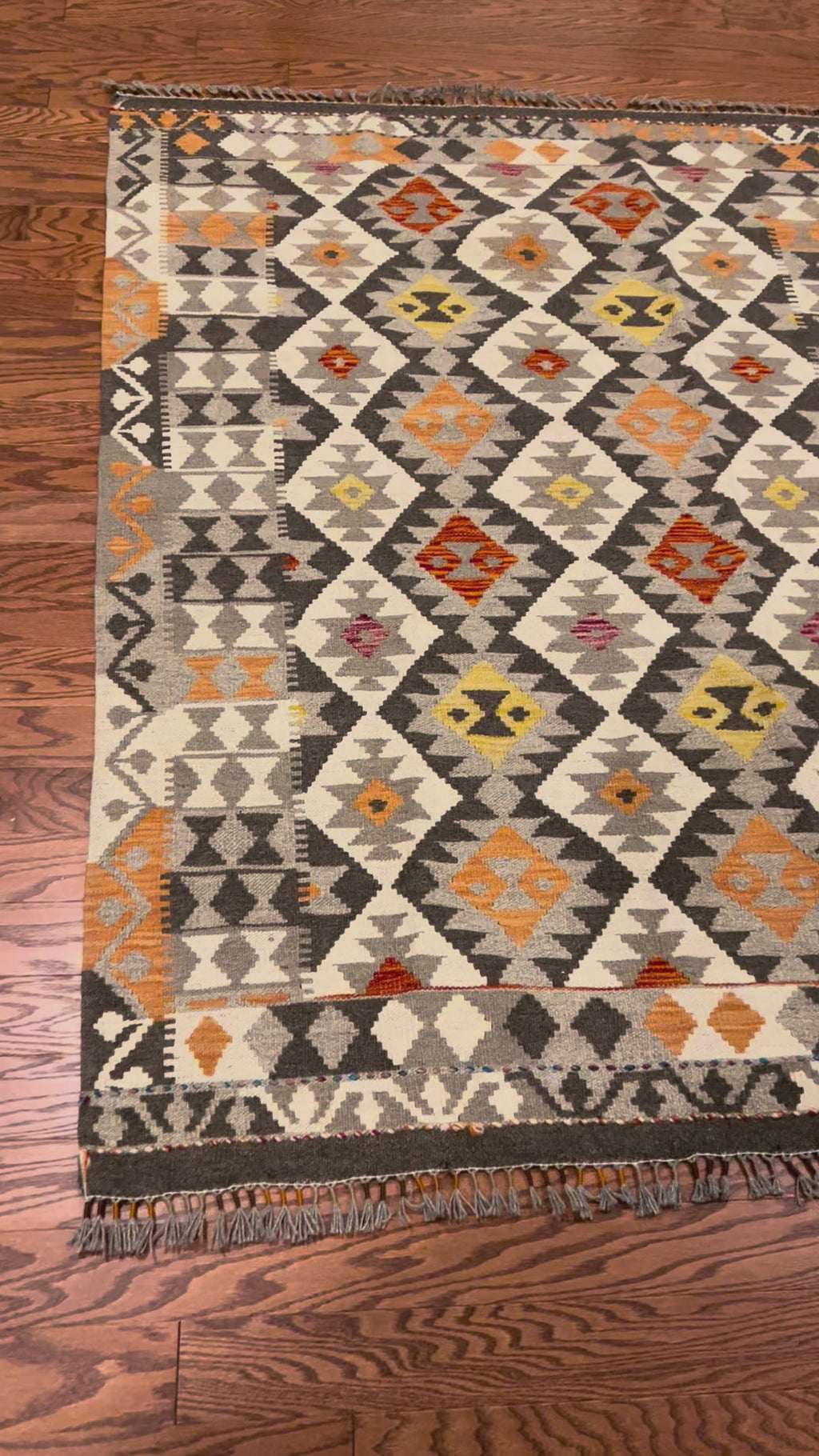 Afghan handwoven medium area rug / carpet 5.10 x 4.5 FT flatweave 100% wool قالین گلم افغانی اصیل