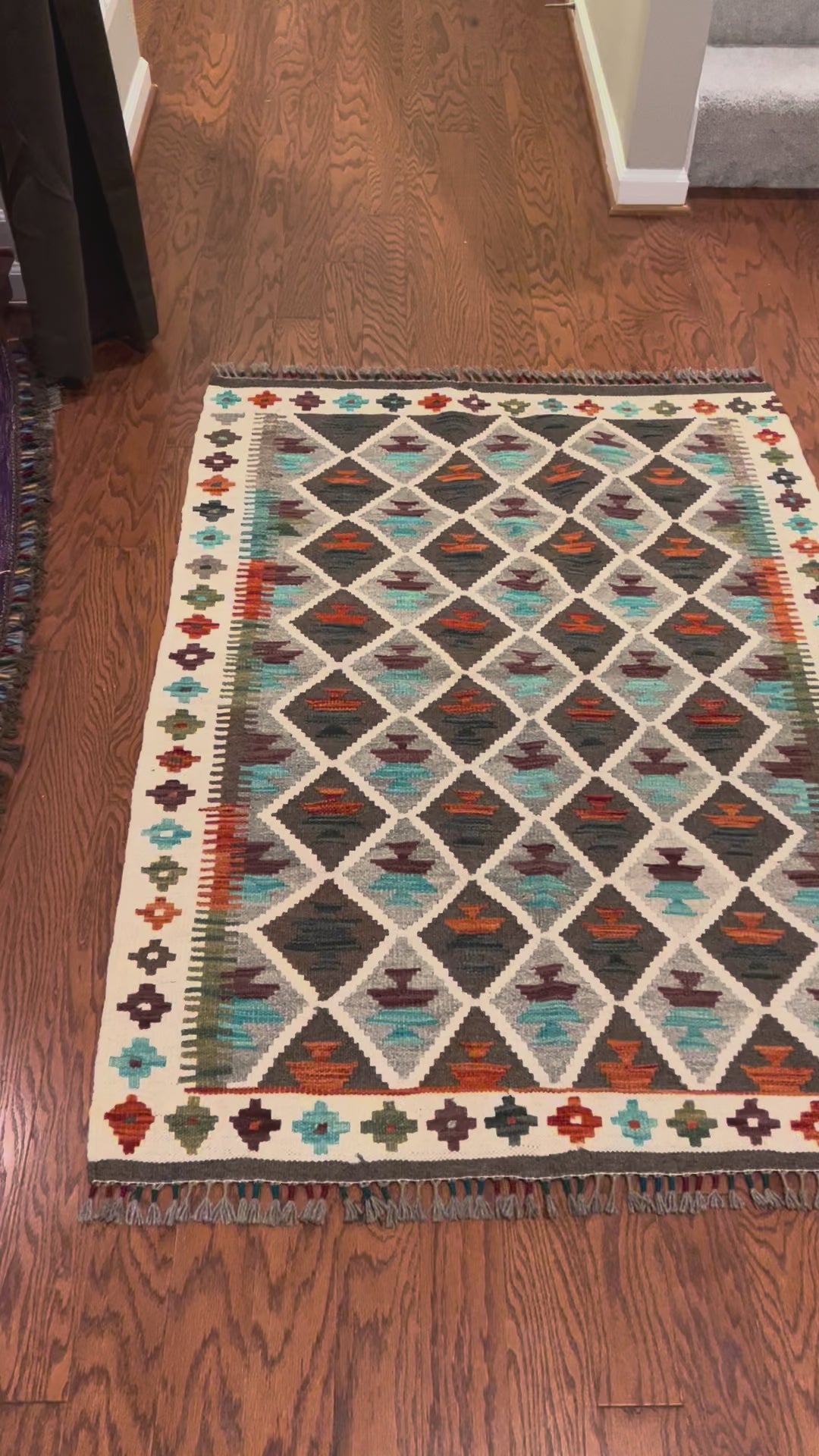 Afghan handwoven medium area rug / carpet 4.10x 3.6 FT flatweave 100% wool قالین گلم افغانی اصیل
